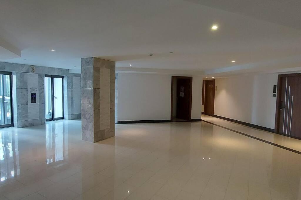 Appartement Grand Avenue Pattaya, Luxury Condo, 50sqm, Pool View *