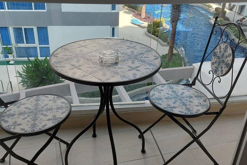 Appartement Grand Avenue Pattaya, Luxury Condo, 50sqm, Pool View Pattaya